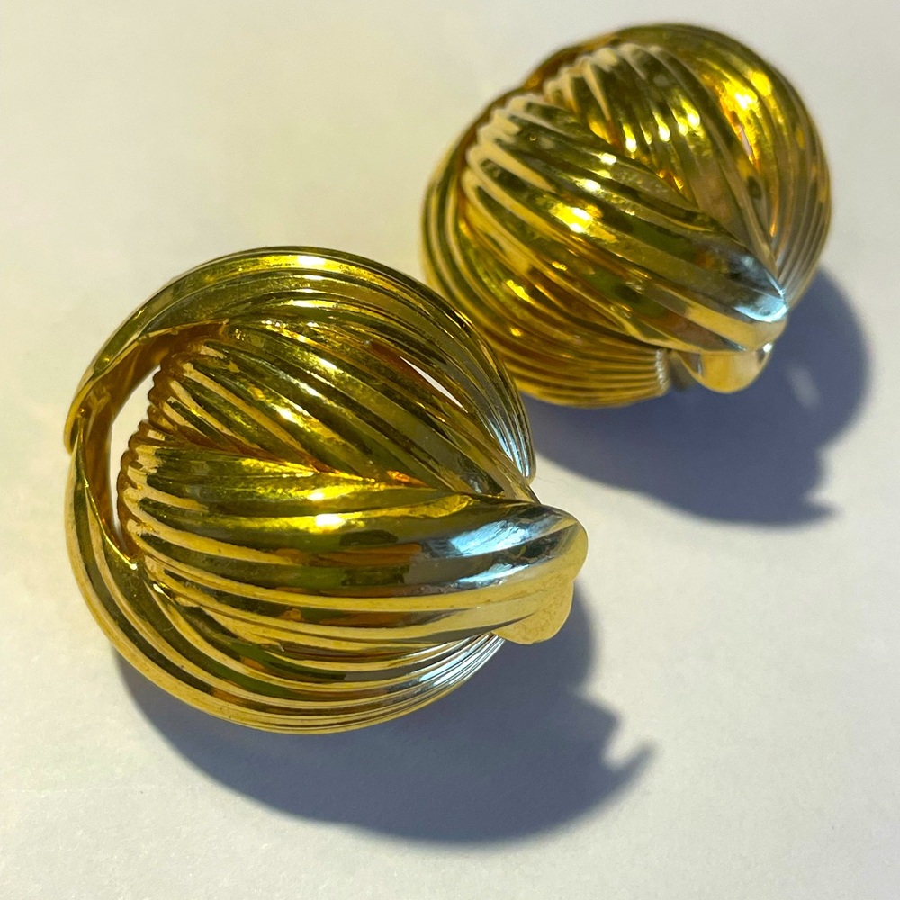 Vintage Norma Jean Clip Earrings Stunning